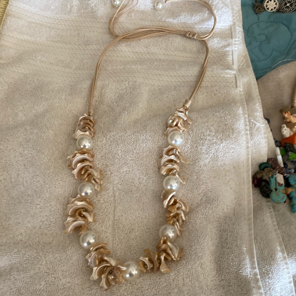 Stunning shell and bead necklace made with rope